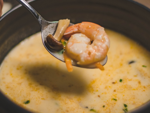 Bobó de camarão delicioso e tradicional